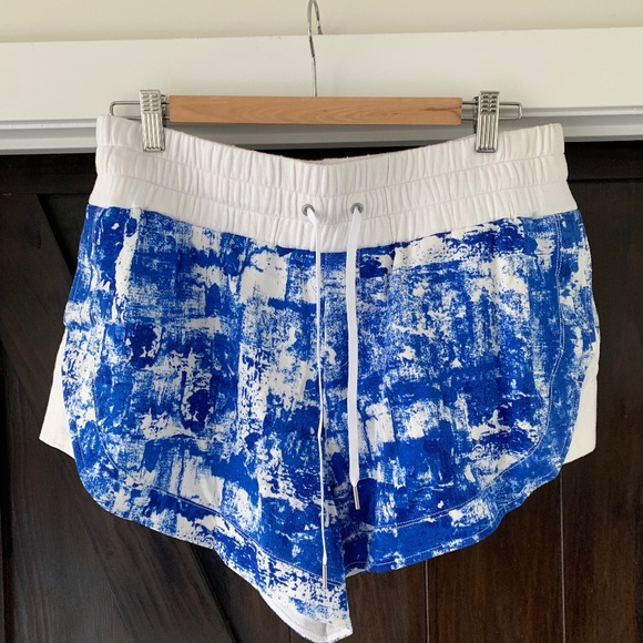 Helmut Lang Shorts - Picture 2 of 3